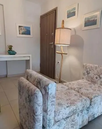 Melivia Luxury Apartment *