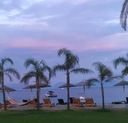 Melivia Luxury Апартаменты Никиана