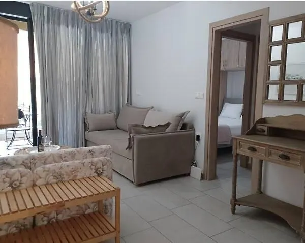 Apartment Melivia Luxury Nikiana